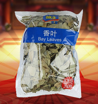 宜客(AKA)香葉產(chǎn)自云南昆明250g每袋，選用上等優(yōu)質(zhì)的香葉為原料，經(jīng)現(xiàn)代先進(jìn)的工藝，精心制作而成，品質(zhì)天然，口味純正。營養(yǎng)豐富，美味健康，天香甜口感，氣味芳香，味道純正，品質(zhì)有保障，可放心食用。塑料質(zhì)地包裝，簡潔大方，食用簡單，是您廚房常備品的上好選擇，帶給您全新的精彩體驗(yàn)。