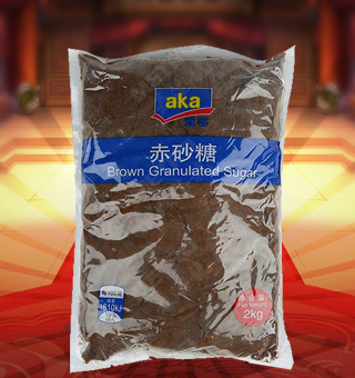 宜客(AKA)赤砂糖產(chǎn)自廣西南寧2kg每袋，宜客(AKA)赤砂糖選用天然甘蔗，經(jīng)先進(jìn)的現(xiàn)代工藝煉制而成，讓您食用的更放心。本產(chǎn)品采用的是袋裝設(shè)計(jì)，食用和放置都是相對(duì)比較方便的，是您廚房常備品的好伙伴。本產(chǎn)品除保留了甘蔗的天然芬芳外，還保留了鈣、鐵、鉀等礦物質(zhì)，適用于烹飪各類中式菜肴、糕點(diǎn)與飲品。
