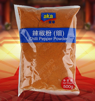 廚之選HS辣椒干(天鷹椒)產(chǎn)自四川成都300g每袋，精選辣椒為原材料，經(jīng)人工清洗去雜等多道工序，精心制作而成。質(zhì)地干燥，選料考究，口味純正，香辣可口，特有的醇香，品質(zhì)有保障。塑料質(zhì)地包裝，其含有豐富營養(yǎng)，使用方便，美味可口，深受廣大消費(fèi)者青睞。