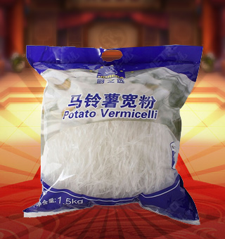 廚之選馬鈴薯寬粉產(chǎn)自山東煙臺1.5kg每袋，選用上等馬鈴薯，脫毒種薯嚴格培育，得天獨厚的自然條件，精心制作而成。采用上乘工藝，配合先進的生產(chǎn)技術(shù)，品質(zhì)安全有保障，讓您吃的放心。