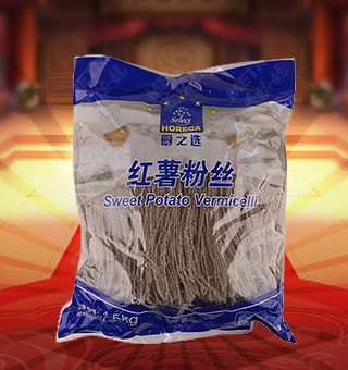 廚之選紅薯粉絲產(chǎn)自山東招遠1.5kg每袋，精選優(yōu)質(zhì)紅薯淀粉等為原料，融合水精制而成，品質(zhì)優(yōu)良，天然上等，營養(yǎng)豐富。入口順滑，口齒留香，產(chǎn)品選料考究，口味純正，美味又健康，品質(zhì)優(yōu)質(zhì)，值得信賴。塑料質(zhì)地包裝，粉絲分明可見，食用簡單方便，是廚房常備品的上佳選擇。