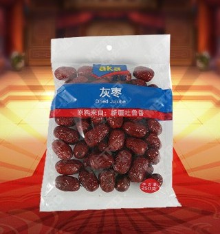 宜客(AKA)灰棗產(chǎn)自新疆吐魯番250g每袋，精選優(yōu)質(zhì)新疆吐魯番紅棗為原料，經(jīng)先進(jìn)工藝精心制作而成，個(gè)大皮薄，核小肉厚，輕松享受。